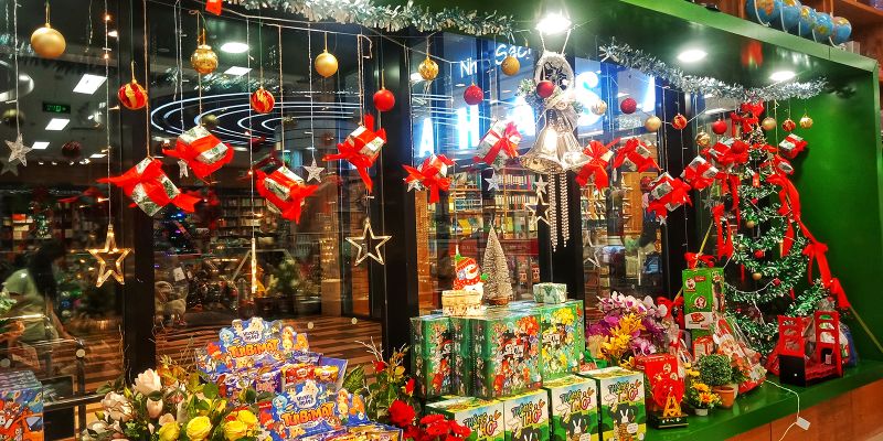 Giáng sinh Aeon Hà Đông